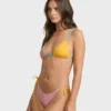 Babe Alert Dippi vändbara bikinitrosor med knytband i sidorna Babe Alert Dippi vändbara bikinitrosor med knytband i sidorna