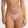 Babe Alert Dippi vändbara bikinitrosor med knytband i sidorna Babe Alert Dippi vändbara bikinitrosor med knytband i sidorna