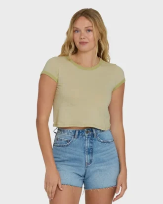 Daily Tee Yd kortärmad stickad T-shirt i shorts