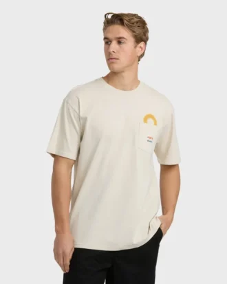 Eclipse T-shirt med korta ärmar i normal passform Eclipse T-shirt med korta ärmar i normal passform