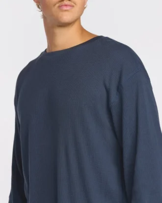 Essential Thermal Top