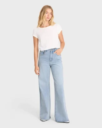 Free Fall högmidjade flare-Jeans Free Fall högmidjade flare-Jeans