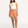 Gia-tröja med korta shorts Gia-tröja med korta shorts