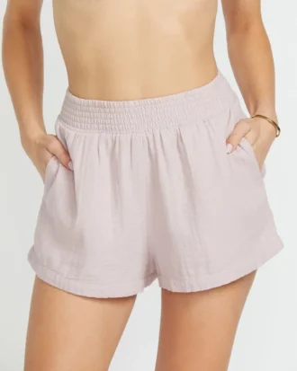 In the Waves Shorts