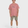 Kolla in Premium kortärmad stickad T-shirt