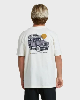 Make Tracks Adiv Premium shorts T-shirt
