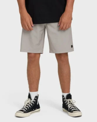 Primary Submersible 19″ Hybrid Shorts