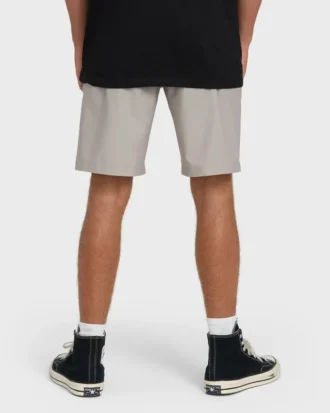 Primary Submersible 19″ Hybrid Shorts