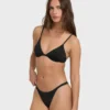 Sol Searcher Maya bikinitrosor Sol Searcher Maya bikinitrosor