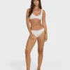 Sommar-bikinitopp med hög rund hals Sommar-bikinitopp med hög rund hals