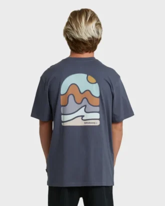 Sun Down Adventure Division Premium kortärmad T-shirt