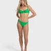 Tanlines Helena bikinitopp med bygel Tanlines Helena bikinitopp med bygel