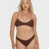 Twisted Tides V-bralette-bikinitopp Twisted Tides V-bralette-bikinitopp